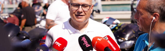 Вучевић: На скупу говоримо о будућности Србије, доста је било подела