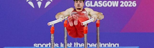 Strašne scene u Glazgovu: Britanski gimnastičar doživeo težak pad, lekari mu ukazivali pomoć na licu mesta
