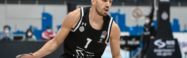 Gordić blizu Mornara