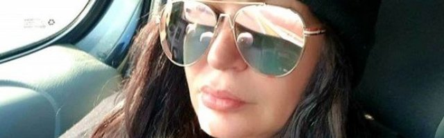 SVE JE SPREMNO! Stoja pokazala kako je ofarbala JAJA ZA VASKRS - PRIZOR OSTAVLJA BEZ DAHA! (FOTO)