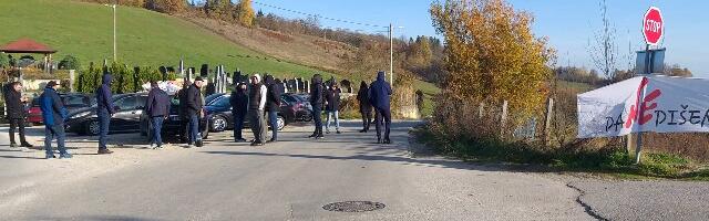 Na Maloj Previji od jutros potpuna blokada deponije Duboko