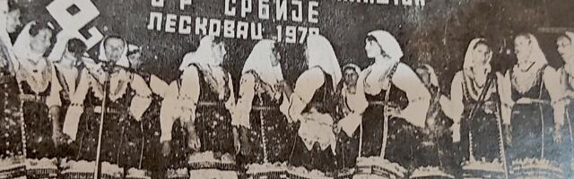 Epske pesme o NOR-u u Jablanici: Hrabro momče kao soko sivi s njim se pleme i rodbina divi