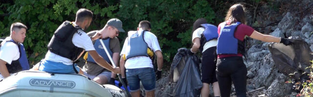 Volonteri ponovo čistili jezero Perućac (VIDEO)