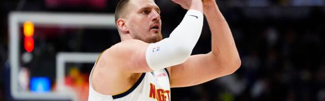 Nikola Jokić pokazao "Bejbi" Šengunu ko je tata! Monstruozna partija i umalo tripl-dabl, Denver srušio Hjuston