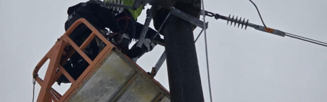 Тренутно без струје нешто више од 22.000 потрошача у Србији