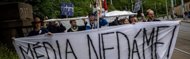 Више хиљада на протесту у Прагу због реформе финансирања јавног сервиса