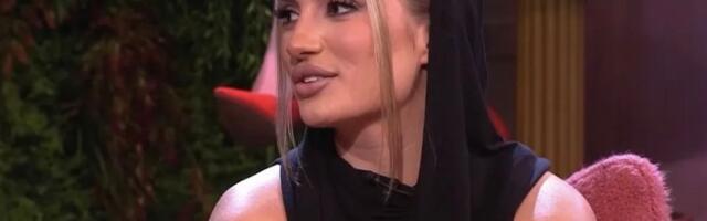 Barbara Bobak kao Lara Kroft! Šlic na haljini otkrio skrivenu tetovažu - oko butine kajševi, a cipele su HIT