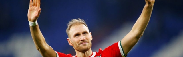 Iznenađenje za Nikolića: Hevedes raskida ugovor