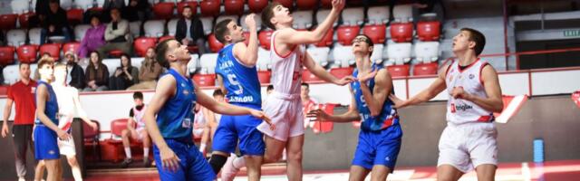 Kadeti Borca slavili u gradskom derbiju protiv Čačka 94, dominacija Vuka Petrovića (FOTO)