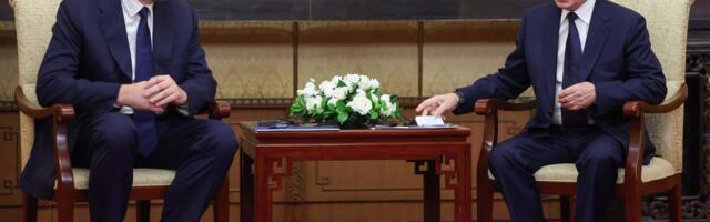 Iz Kremlja potvrdili: Vučić i Putin jutros razgovarali telefonom