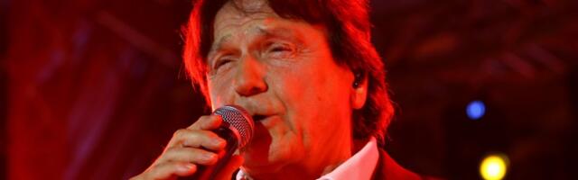 Zdravko Čolić dobio diplomatski pasoš Bosne i Hercegovine!