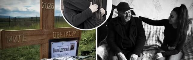 "Danas sam sahranila Mileta" Humanitarka Tamara objavila potresan snimak, lepi umrlicu na vrata, pas zavija