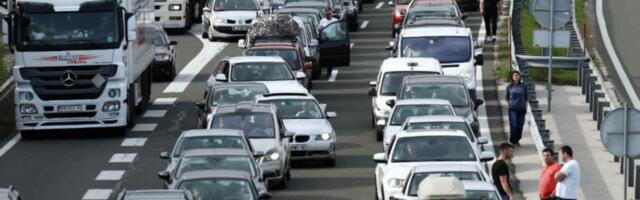 Zastoj zbog sudara automobila i autobusa u centru Beograda, nema povređenih