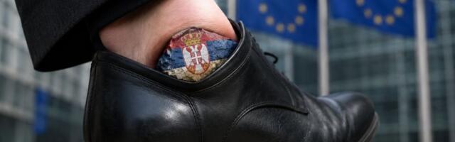 Srbija mahnito usvaja zakone da udovolji EU: "Vlast Uniju vidi kao bankomat, a ona nas kao kamen u cipeli"