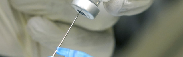 Ova zemlja odustaje od vakcine AstraZeneka: Nisu efikasne!