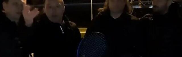 EPSKI HAOS U NAJAVI! Protest ispred australijske ambasade zbog Noleta (VIDEO)