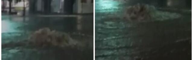 Gejzir fekalija u centru: Toliko o crpnoj stanici (VIDEO)
