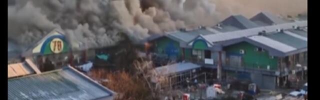 Detalji požara: Eksplozije, helikopter... (VIDEO)