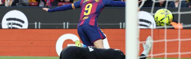 Englezi plasirali senzaciju: Levandovski napušta Barselonu, novi klub mu već traži kuću!