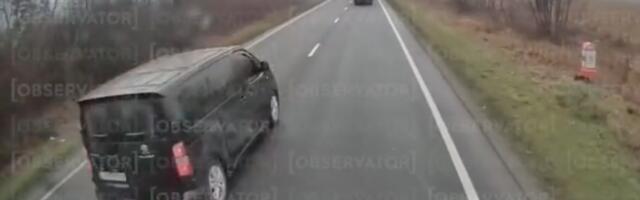 Da li je sistem za pomoć vozaču kriv za pogibiju navijača PAOK-a u Rumuniji? Društvene mreže kažu da jeste! /VIDEO/