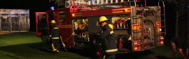 Gori automobil na auto-putu ka Novom Sadu