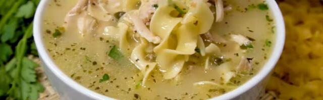 VIDEO Sita, topla, fina: Kremasta pileća supa sa limunom i kaparima