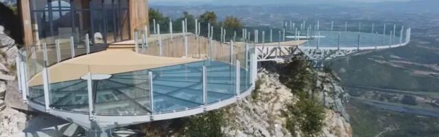 Lakše do Kablarske balerine: Asfaltira se put do staklenog vidikovca, evo kada se saobraćaj obustavlja