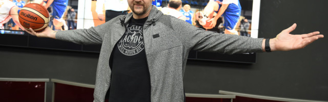 "KOGA, BRE, ZANIMA 'DOMAĆE' TAKMIČENJE SA 40 AMERIKANACA?!" Dino Rađa je upravo SAHRANIO ABA LIGU!