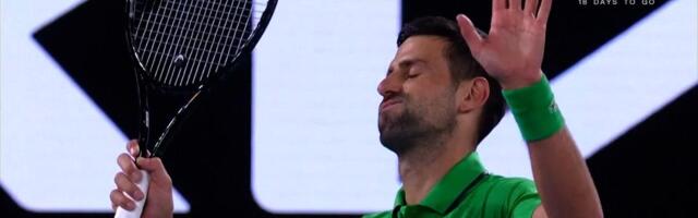 Malo sreće i za Novaka: Nakon ovog poteza se nasmejao, pa potom i prekrstio