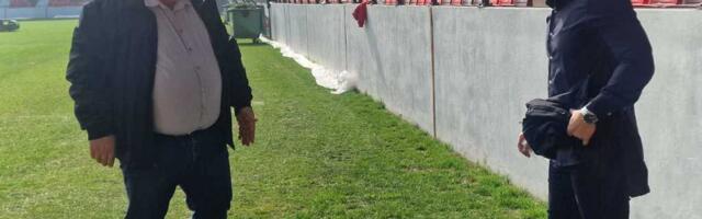 Gradonačelnik Leskovca obišao stadion gde se sanira teren sa travom