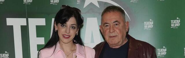 Mimina 35 godina mlađa devojka je kopija njegove prve žene: Fotografije s venčanja sve govore (foto)