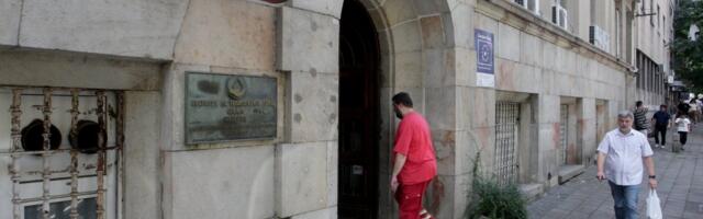 Danas poklonite ono najvrednije - život: Izdvojite 15 minuta da date krv