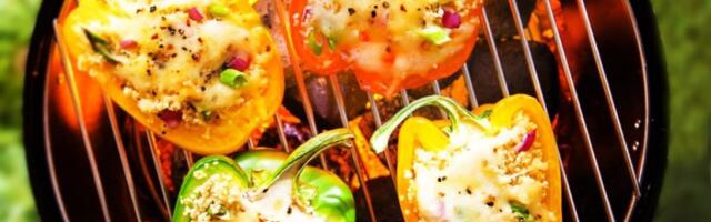 Punjene paprike sa roštilja za 1. maj: Lagano, brzo, ukusno i vegetarijanski (FOTO)