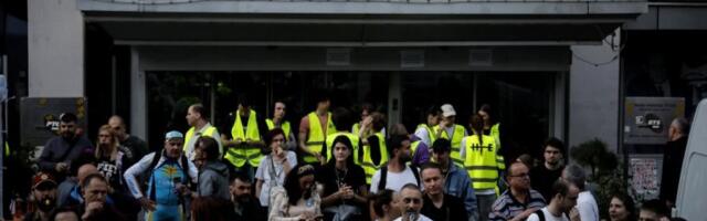 SUD ODLUČIO! Produžen pritvor novosadskim aktivistima koji su hteli da upadnu u zgradu RTS!