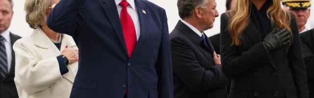 Ovako je Melanija odala počast vojnicima stradalim u ratu na Bliskom istoku: Jedna fotografija privlači pažnju