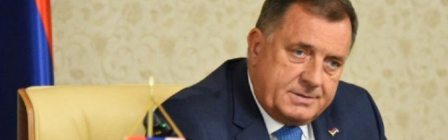 Dodik: Primoravaju nas da živimo sa Bošnjacima i Hrvatima u uslovima koji su nemogući