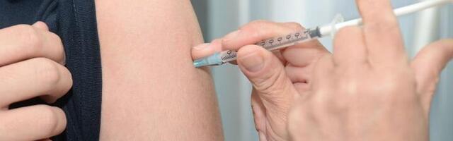 Japan razvija vakcinu koja će doživotno štititi od kovida