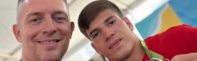 Jovan Miolski univerzitetski vicešampion sveta: Zrenjaninac osvojio srebro u rvanju na pesku