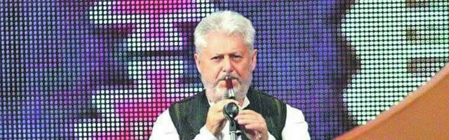 KOJINA FRULA SA SEDAM ČULA! Veroljub Kojadinović (74) iz Rače izabrao ekonomiju, a izvorna muzika izabrala njega!