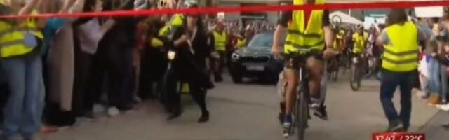 Studenti biciklisti stigli u Štutgart (VIDEO)