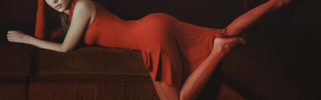 Ovo je poznata glumica koja je zavela Mbapea! /GALERIJA/