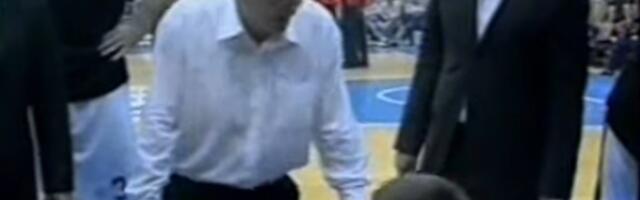 "Borba, bre, šta je ovo!" Tajm-aut Duška Vujoševića koji navijači Partizana nikad neće zaboraviti /VIDEO/