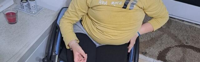 Majku dečaka sa spinalnom mišićnom atrofijom, koja traži status roditelja-negovatelja, primili u lokalnoj samoupravi, ali…