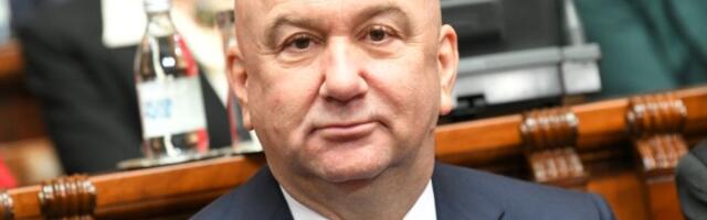 Ministar Popović: Procesuirati sve odgovorne za napade na policiju