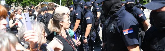 Priveden student na blokadi u Zemunu