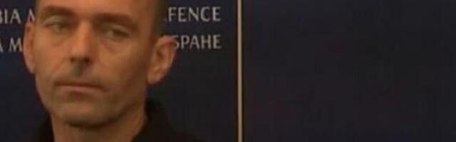 Vojno lice koje čuva SNS kriminalce i batinaše pucalo u Novom Sadu