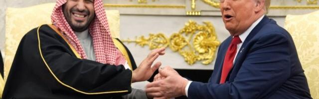 "BAŠ ME BRIGA GDE JE TA RUKA BILA": Tramp ponovo šokirao svet i PREKRŠIO strogi protokol sa princom (VIDEO)