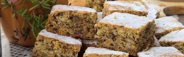 Kolač mekan poput pahulje: Spreman je za par minuta, a svi će tražiti parče više (FOTO/VIDEO)