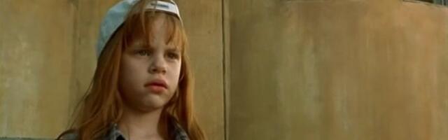 Sećate se crvenokose devojčice iz filma "Pad u raj"? Danas je prava seks bomba (FOTO)