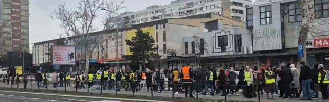 Novosađani šetnjom obeležavaju 15 meseci od pada nadstrešnice